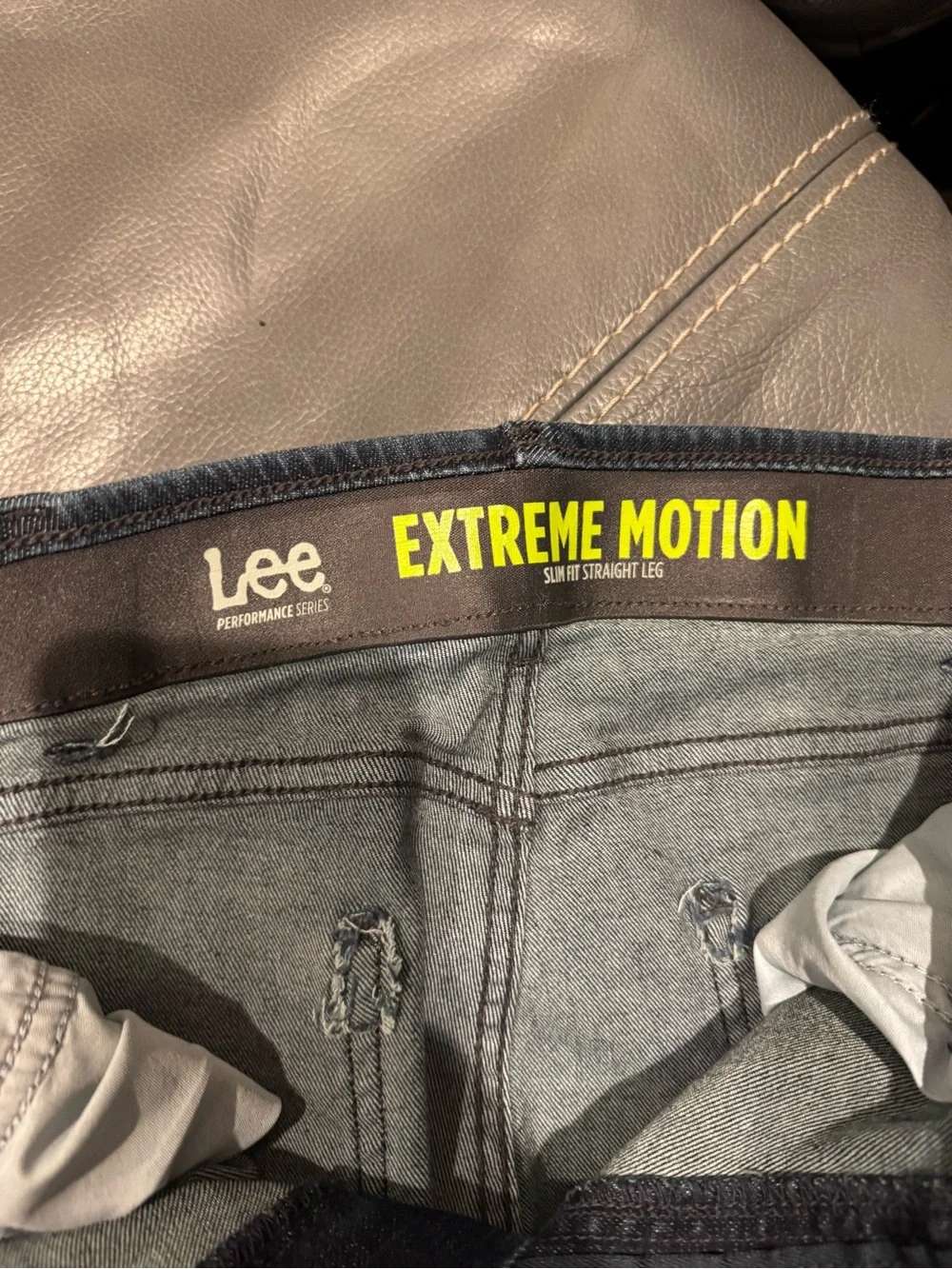 Lee Men’s Dark Blue Straight-Leg Jeans Size 36/30